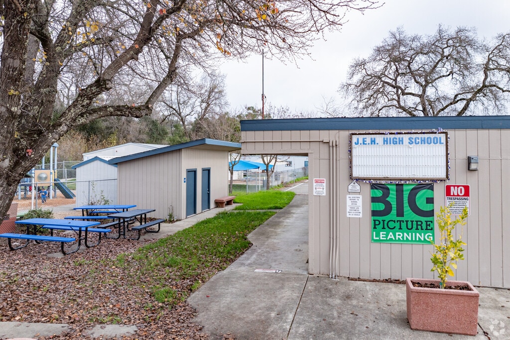 Johanna Echols-Hansen High School offers a space where all people can learn and thrive.