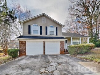 4393 Westchester Ct, Decatur, GA 30035