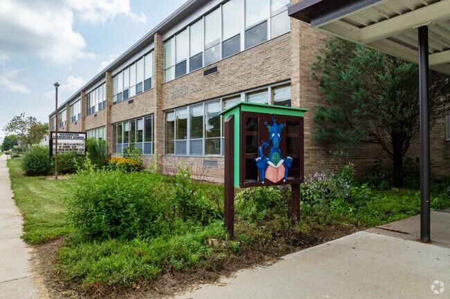 Washington Elementary School