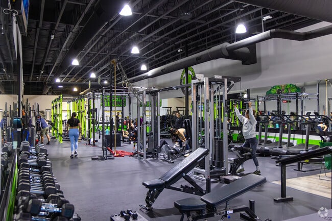Smash Iron Fitness is a top pick for Spring Valley locals to enjoy workouts, classes, and more.
