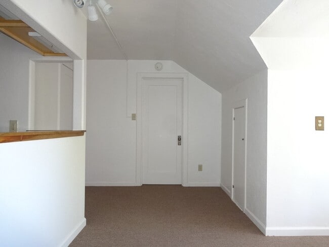 473-455 Johnstonville Rd unit . B, Susanville, CA 96130 - photo 7