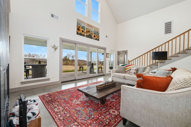 149 NW Campbell Loop unit ID1371145P, Fayetteville, AR 72701 - photo 4