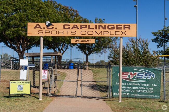 A. C. Caplinger Sports Complex has a number of ball fields.