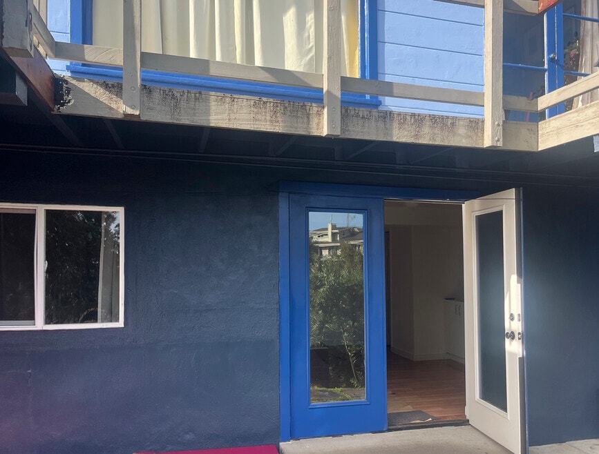 8 Los Robles Dr unit 8 Los Robles Drive, San Rafael, CA 94901 - photo 1