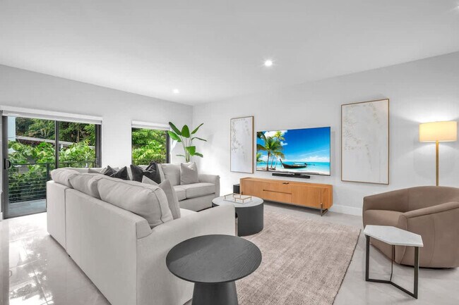 2951 NW 13th St unit ID1297053P, Miami, FL 33125 - photo 6