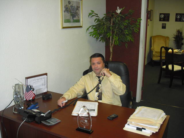 Agent Photo