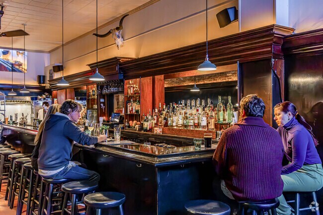 Near to Bentley College enjoy a dinner and drinks at Deep Ellum.