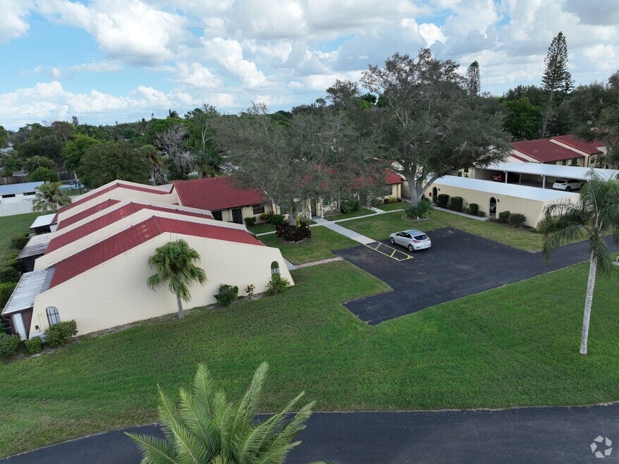 1211 56th St W, Bradenton, FL 34209 - photo 2