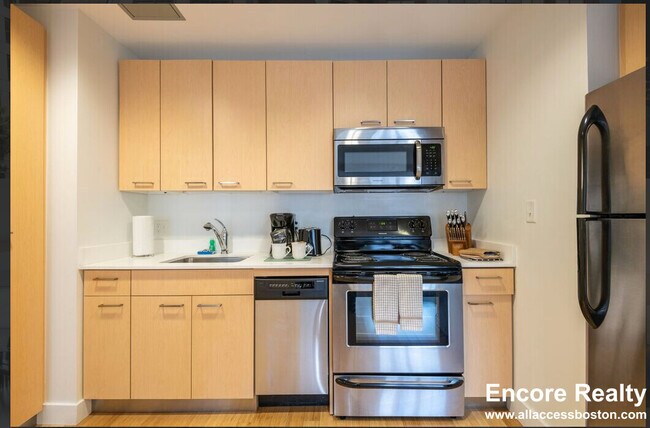 1085 Boylston St unit 102H, Boston, MA 02215 - photo 3