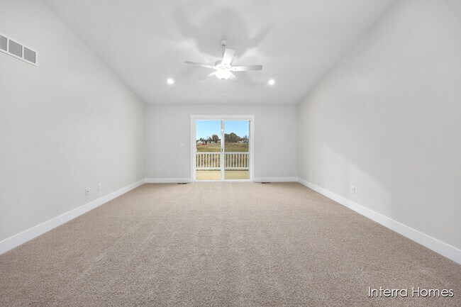 982 Scioto Dr NW, Comstock Park, MI 49321 - photo 6