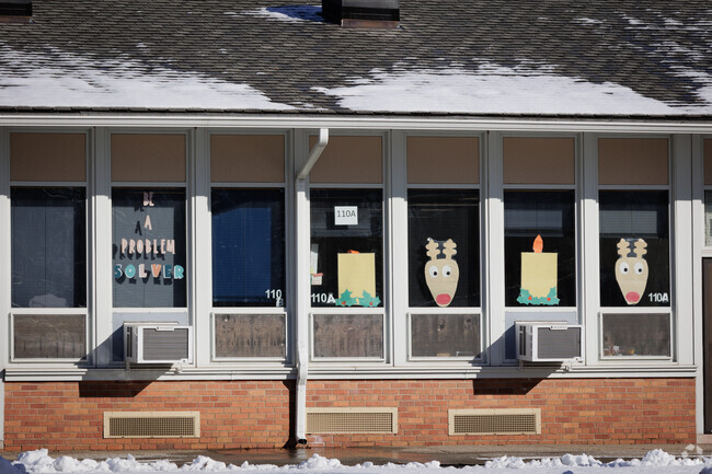 Overall Bertram F. Gibbs Elementary School in New Milford, NJ gets a Niche grade of B.
