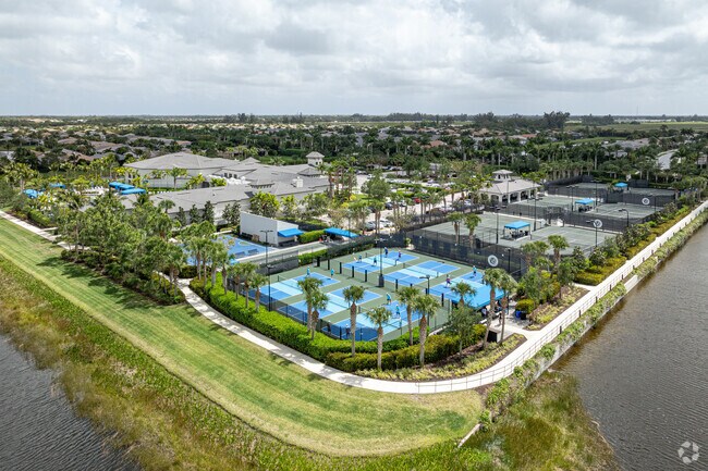 Valencia Bay features a 33,000 square foot clubhouse with various activities and sports.