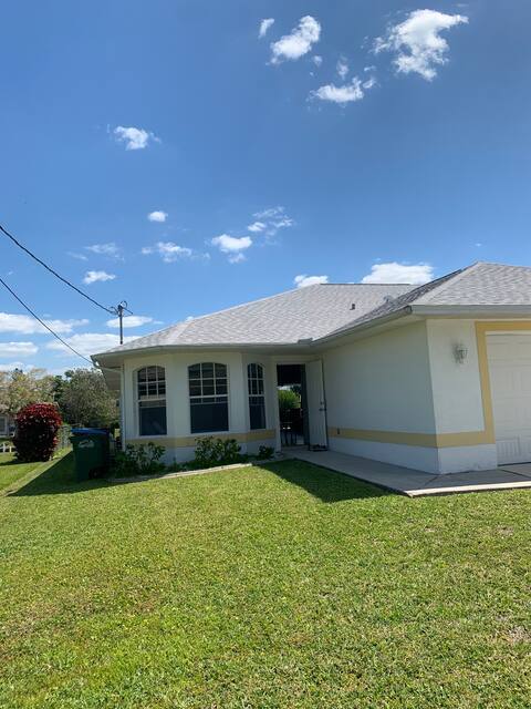 4973 Viceroy St Unit A, Cape Coral, FL 33904