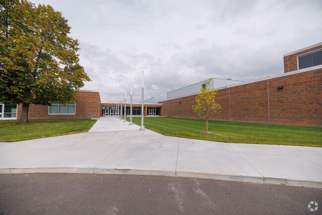 Isd 728 Focus/Journey serves the Elk River Public School District.