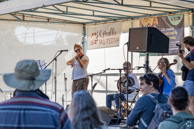 Corvallis Fall Festival is an anticipated annual art event near Northeast Corvallis, OR.