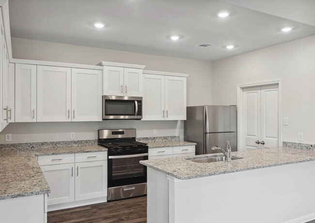 22507 Greenwood Canyon Dr unit 36479409, Cleveland, TX 77328 - photo 5