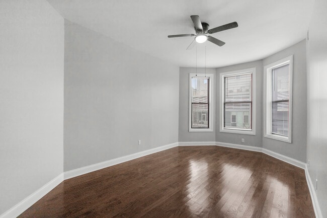 908 W Montrose Ave unit 10-1N, Chicago, IL 60613 - photo 5
