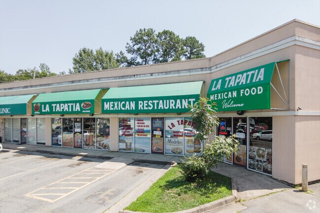 La Tapatia in the small town of Otter Creek Crystal, Arkansas.