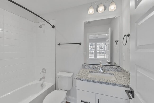 115 Bracewell Ln, Yorktown, VA 23692 - photo 7