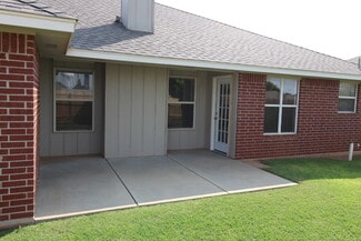 620 Eastview Dr, Yukon, OK 73099