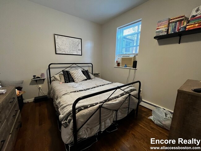 121 Longwood Ave unit 15-4, Brookline, MA 02446 - photo 7