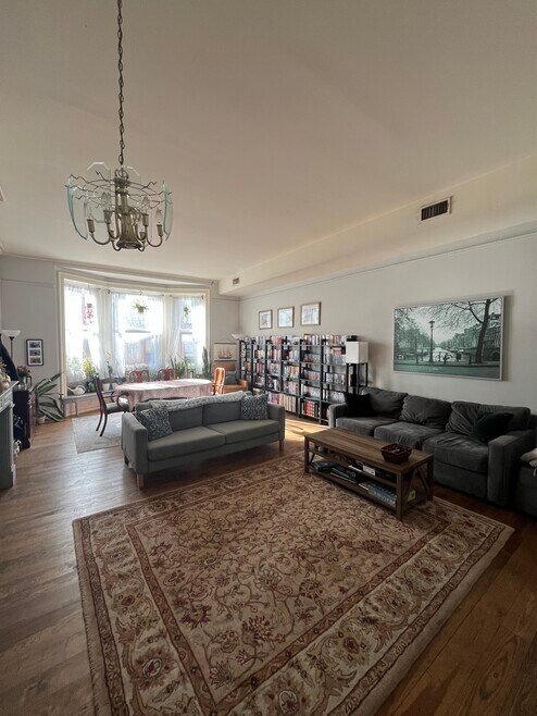 2013 Walnut St unit 4, Philadelphia, PA 19103 - photo 1