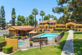 2700 Iowa Ave, Riverside, CA 92507