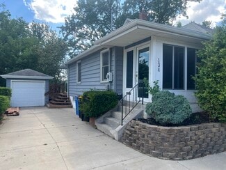 134 14th St NE, Rochester, MN 55906