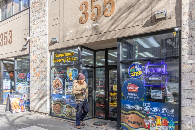 Downtown Grocery Store in Near Westside provides snacks and essentials for Syracuse locals.
