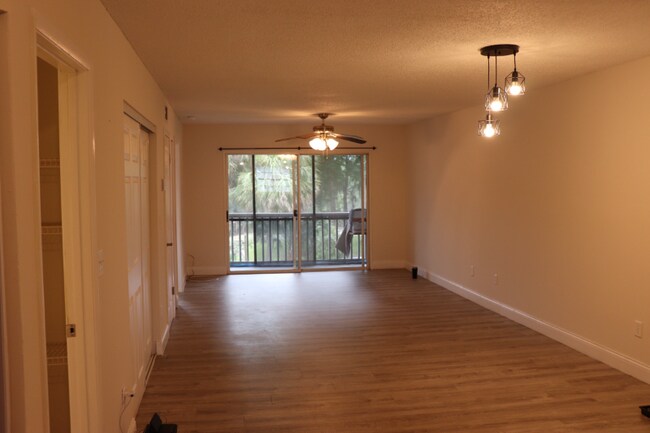 313 Dirksen Dr unit B11, Debary, FL 32713 - photo 6