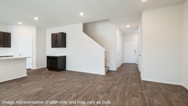 11114 Boot Canyon unit 36203477, San Antonio, TX 78245 - photo 6