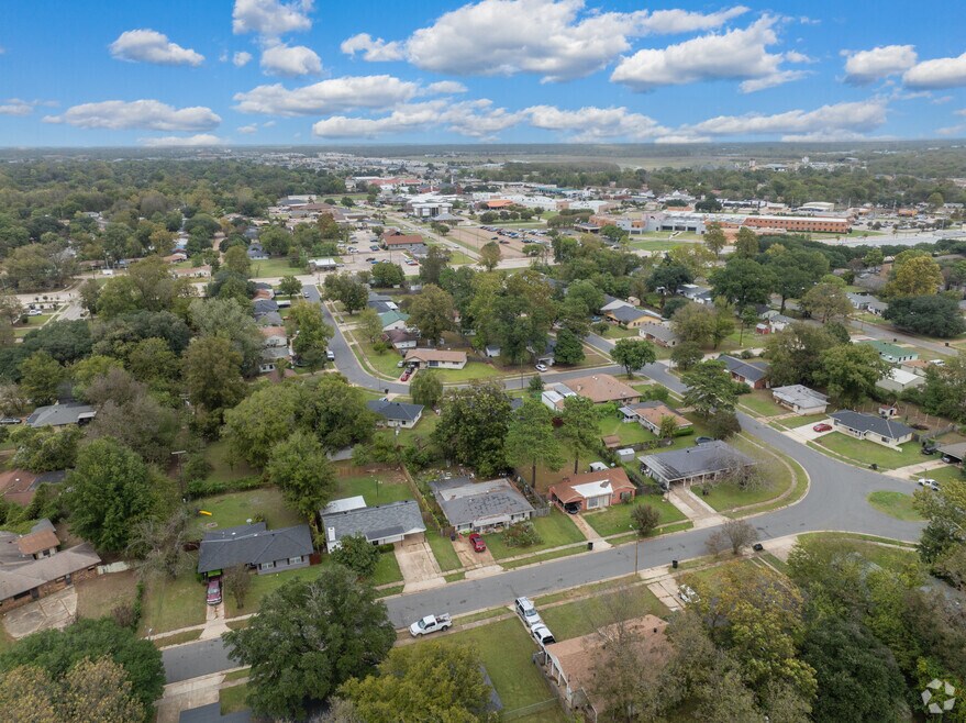 NH_EastSheveport_548236_P2_053025_BY_V2