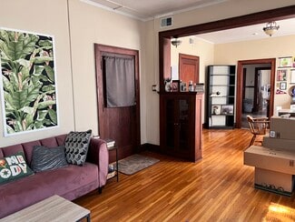 2516 Bellevue Ave Unit 1a, Maplewood, MO 63143