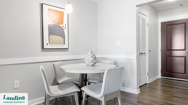 335 W 9th St unit 602, Indianapolis, IN 46202 - photo 5