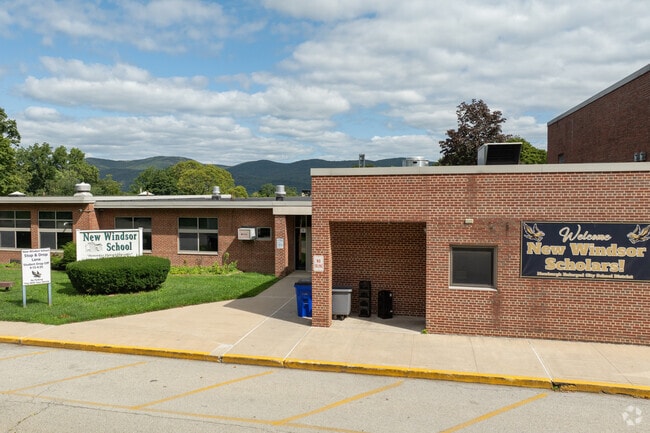 New Windsor School