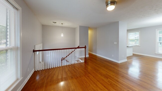 4309 Acacia Dr, Pensacola, FL 32503 - photo 2