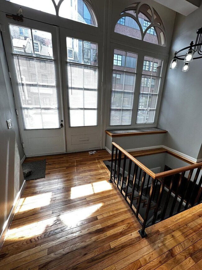 107 Arch St unit 1E, Philadelphia, PA 19106 - photo 3