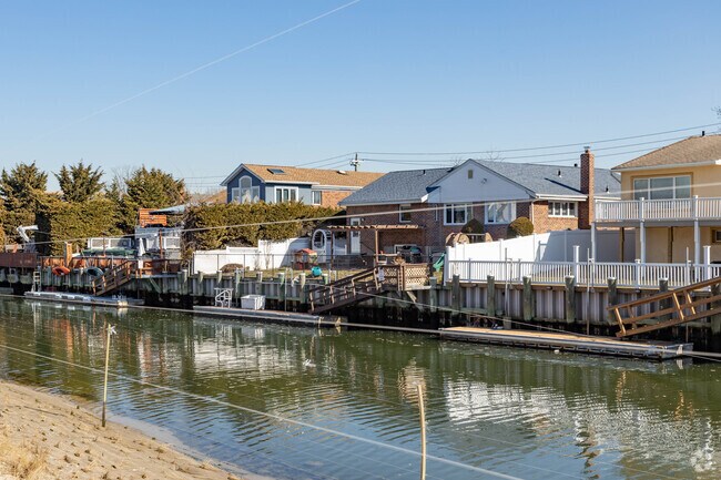 Waterfront backyards on canal waterways are a frequent sight in Baldwin Harbor.