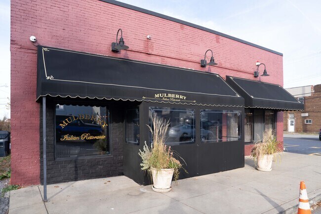 Mulberry Italian Restaurant is one of the highest rated places to eat in Lackawanna.