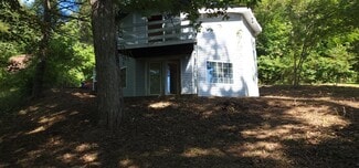 543 Solar Dr, Gallipolis, OH 45631