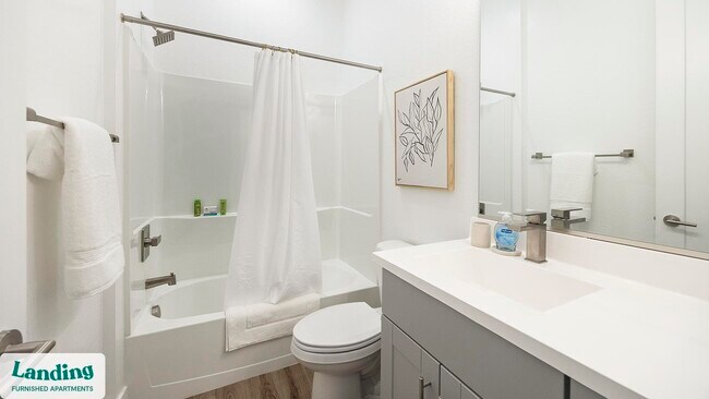 8200 W Encanto Blvd unit 105.1412756, Phoenix, AZ 85035 - photo 3