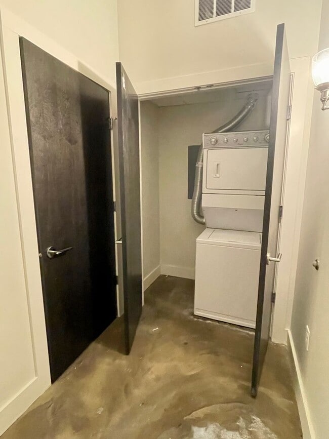 Experience Historic Charm with Modern Luxury at 538 Erie Blvd. West, Syracuse, NY 13204 - photo 4