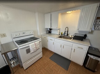 47 Oak Terrace, Haverhill, MA 01832