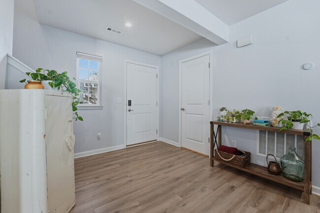 838 Dean Dr, Mount Juliet, TN 37122 - photo 5