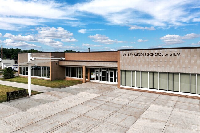 Valley Middle School enrolls over 1,000 students in grades 6-8.