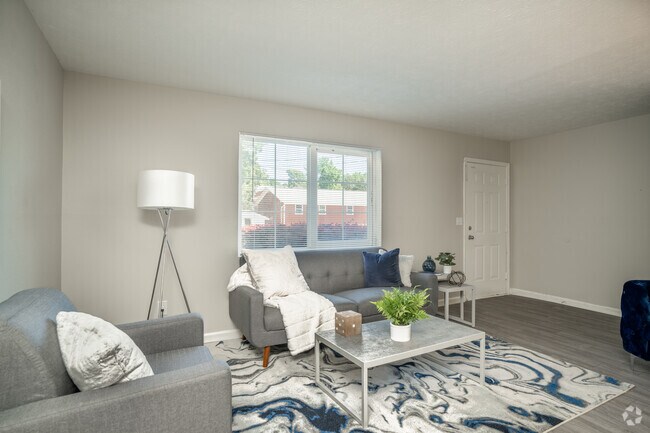 2BR, 1.5BA - 1,419SF - Living Room