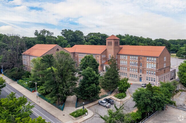 Roland Park Elementary/Middle School has an overall rating of B-plus on Niche.