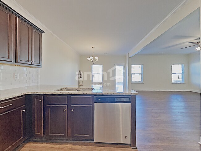 576 Woodall Rd, Stockbridge, GA 30281 - photo 3