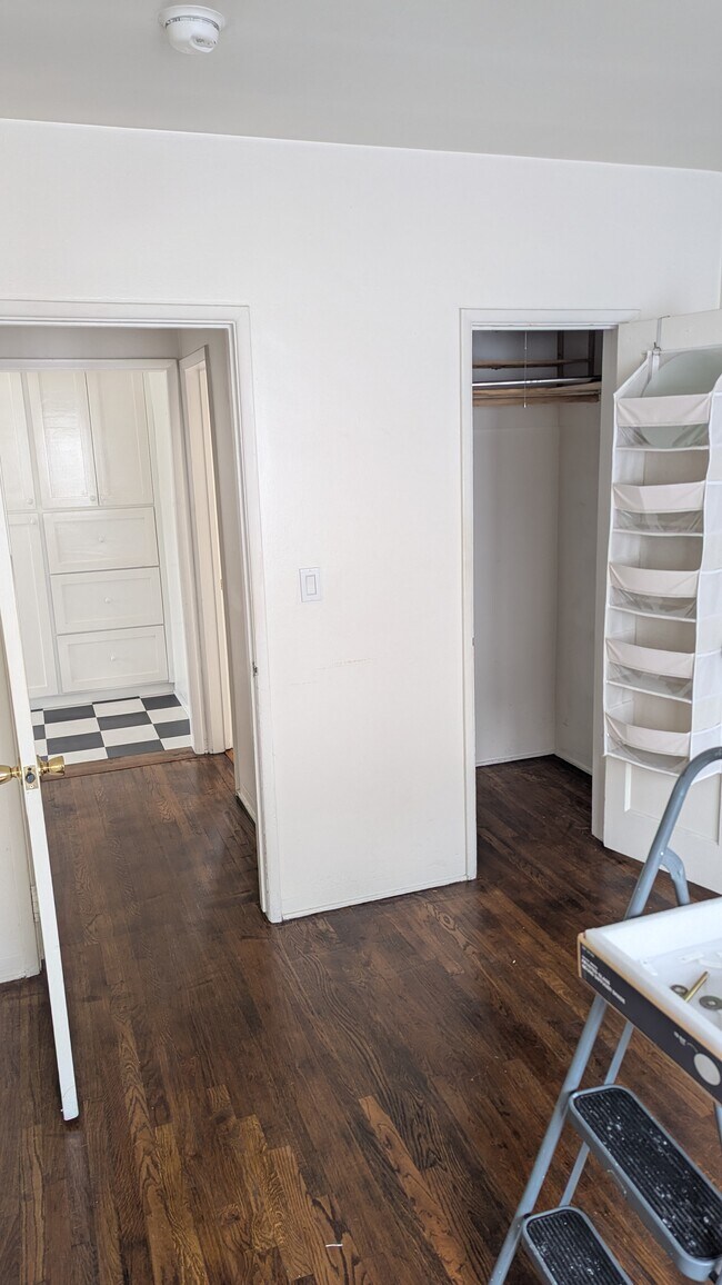 803 1/2 Indiana Ave unit 1, Venice, CA 90291 - photo 6