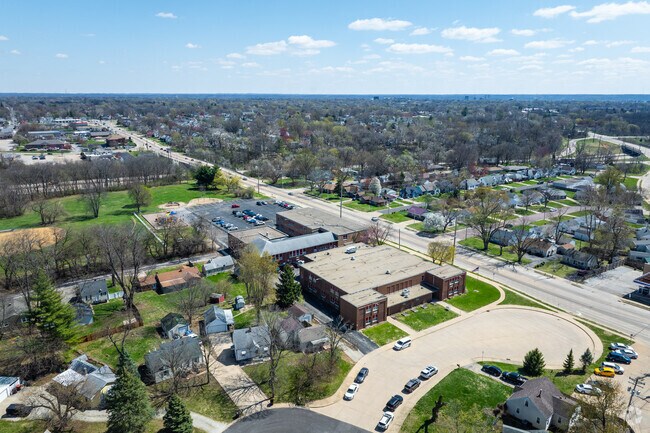 Dr Maude A Sanders Primary School is a public school in Peoria, IL.